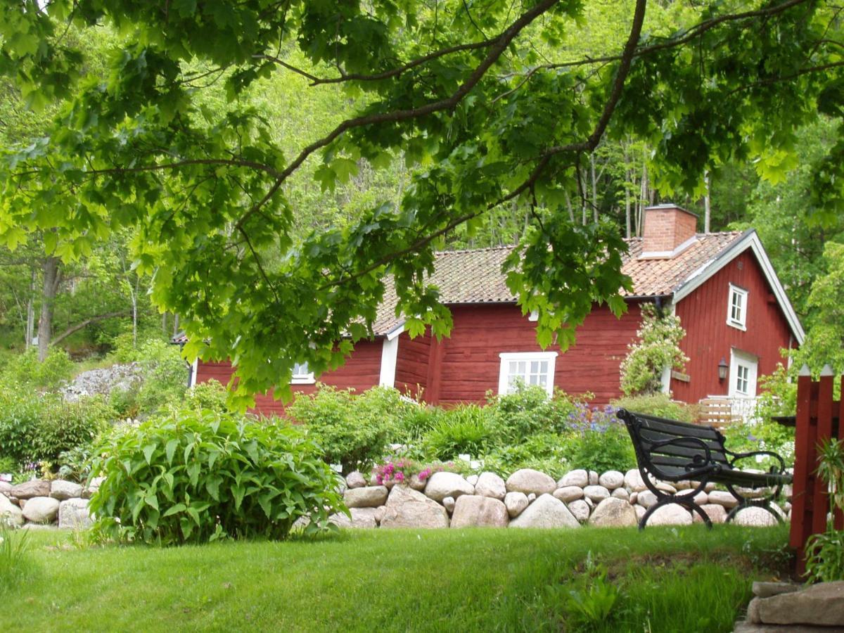 Villa Brunstorpsgard Braenneriet Huskvarna Exterior foto