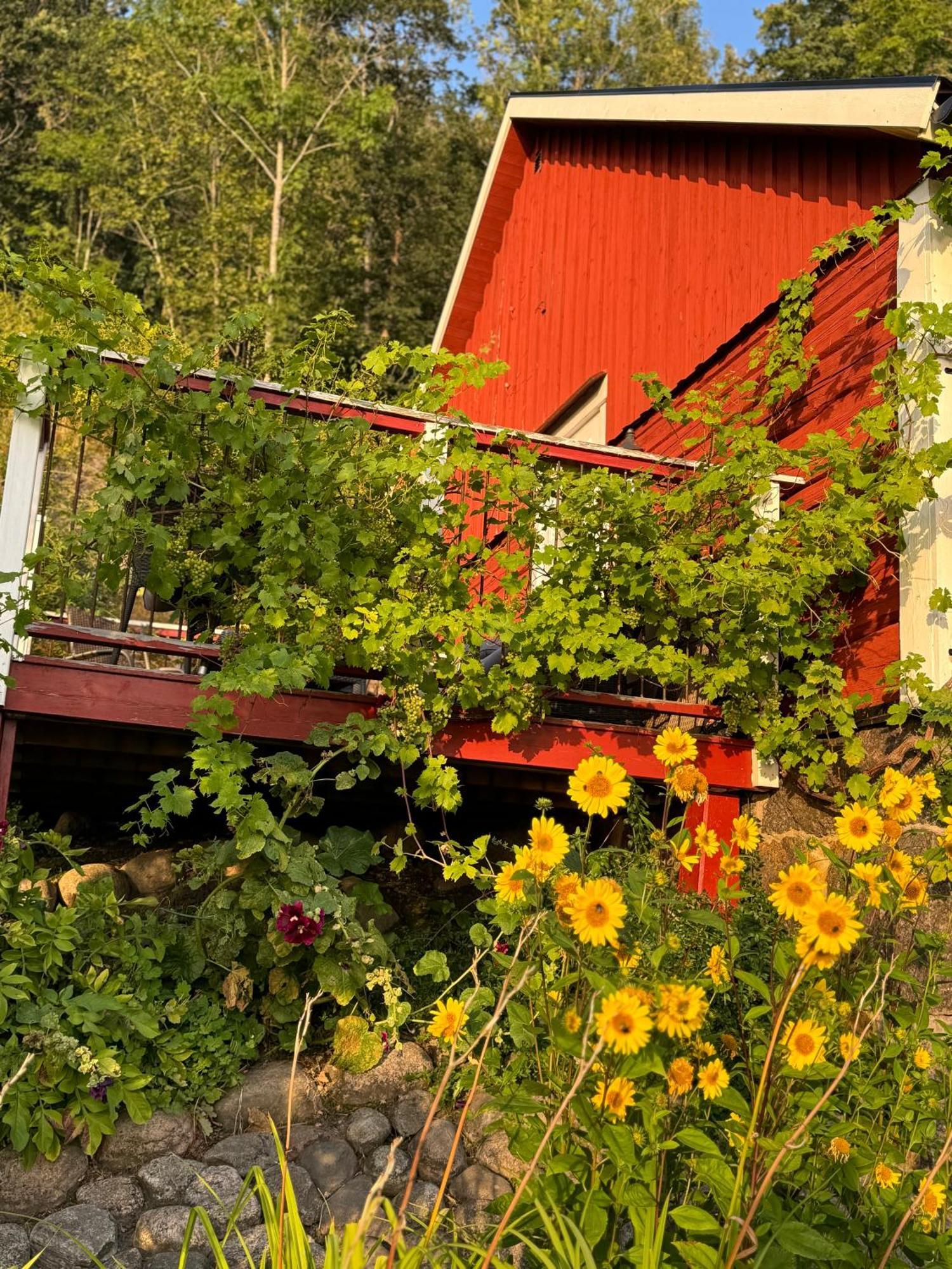 Villa Brunstorpsgard Braenneriet Huskvarna Exterior foto